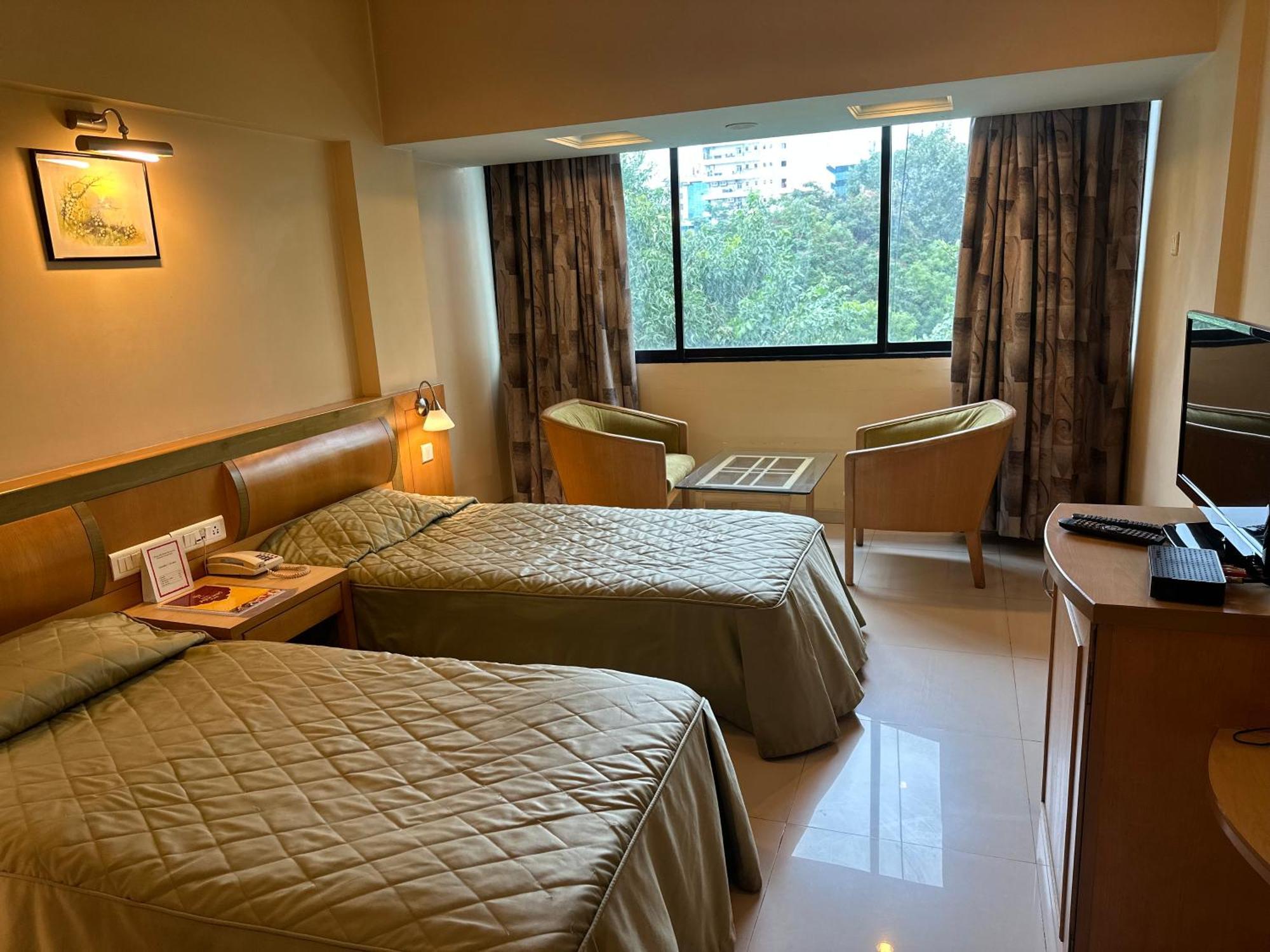 Hotel Ashirwad Pune Exterior foto