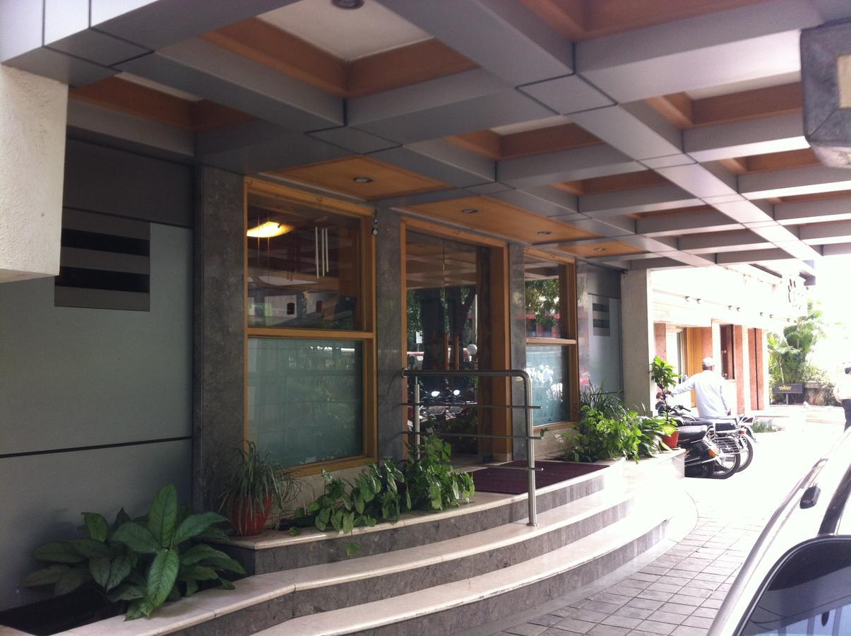 Hotel Ashirwad Pune Exterior foto