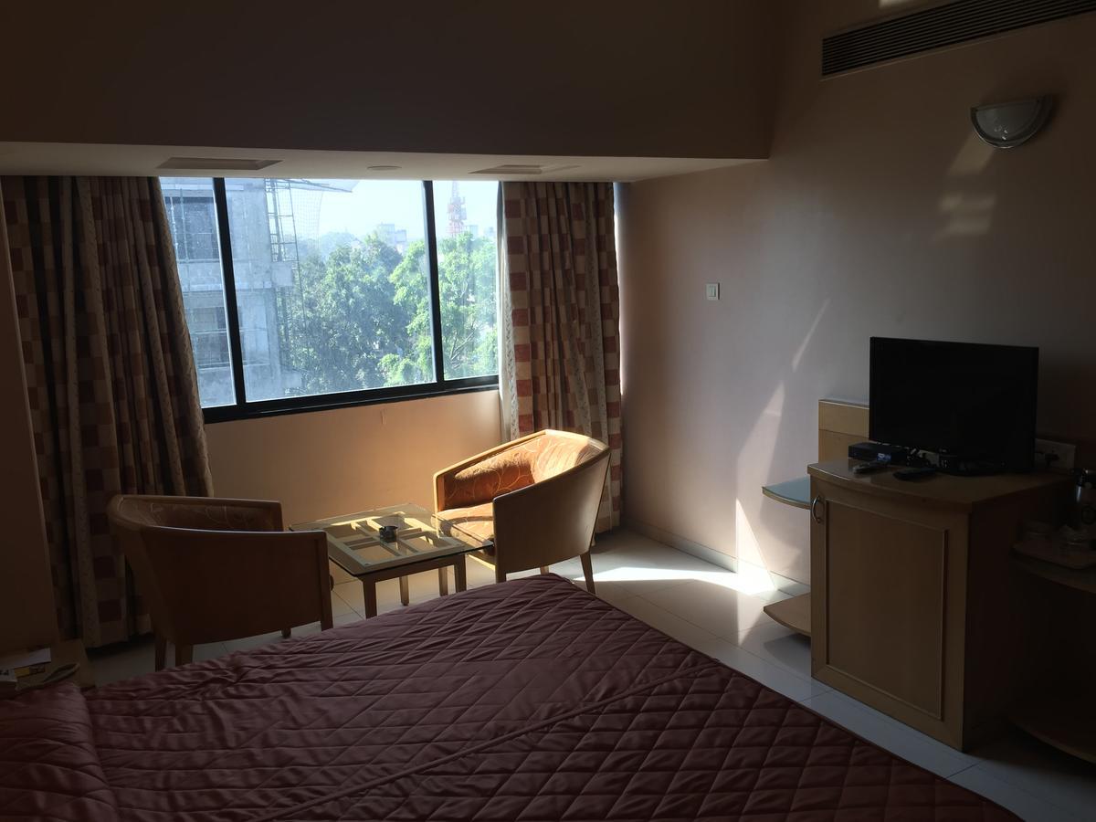 Hotel Ashirwad Pune Exterior foto